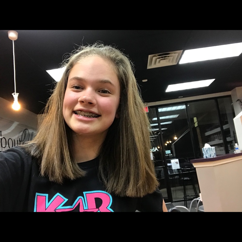 Meet your Posher, Kayla